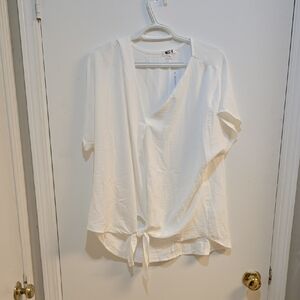West K Sz XL White Tie Front Top